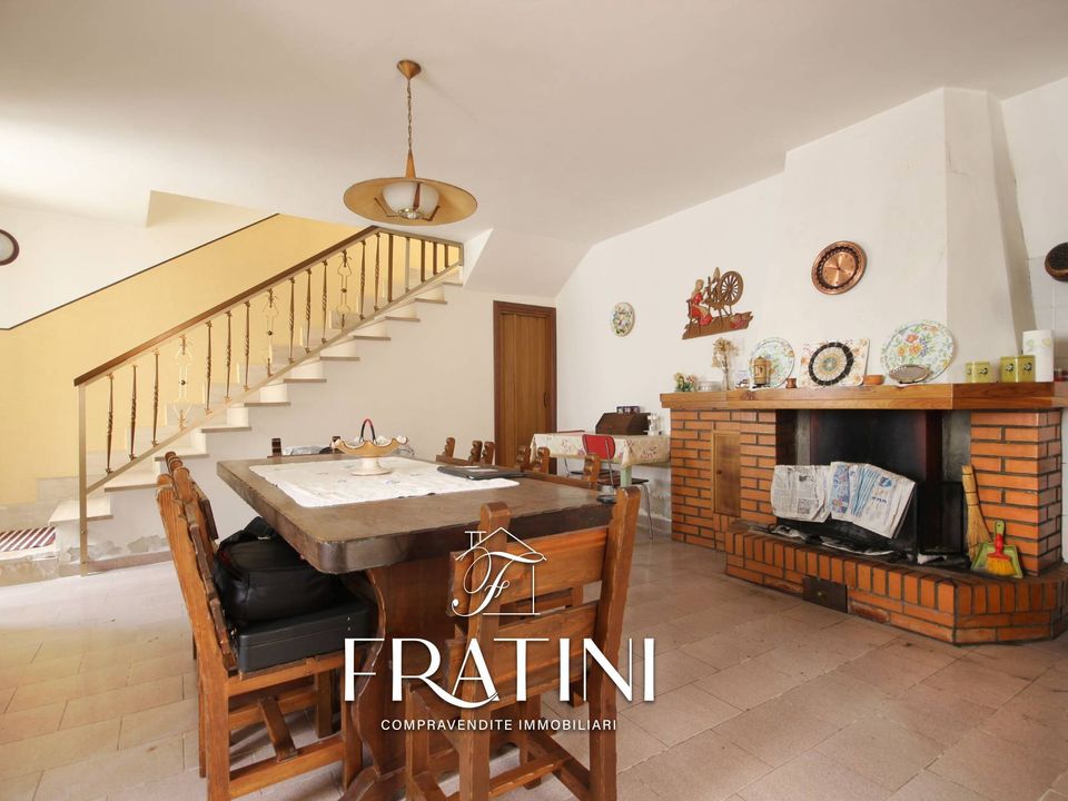 Villa i Campli, Teramo - foto 1