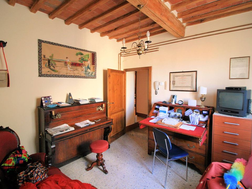 Erhvervsejendom i Montecarlo, Lucca - foto 3