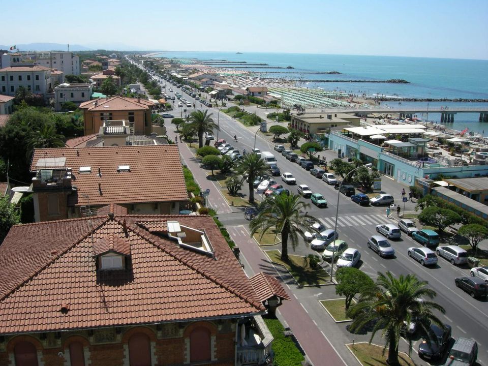 Erhvervsejendom i Massa, Massa and Carrara - foto 1