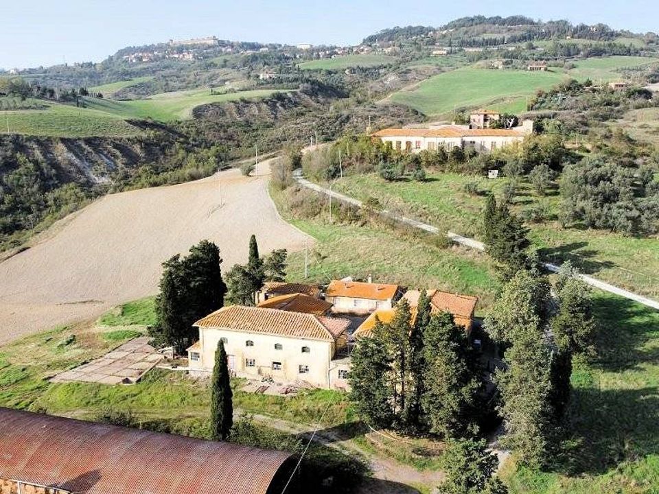 Landejendom i Volterra, Pisa - foto 1