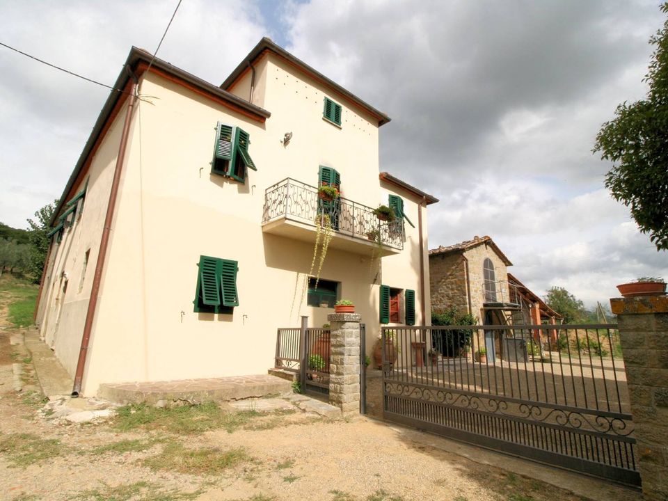 Landejendom i Loro Ciuffenna, Arezzo - foto 2