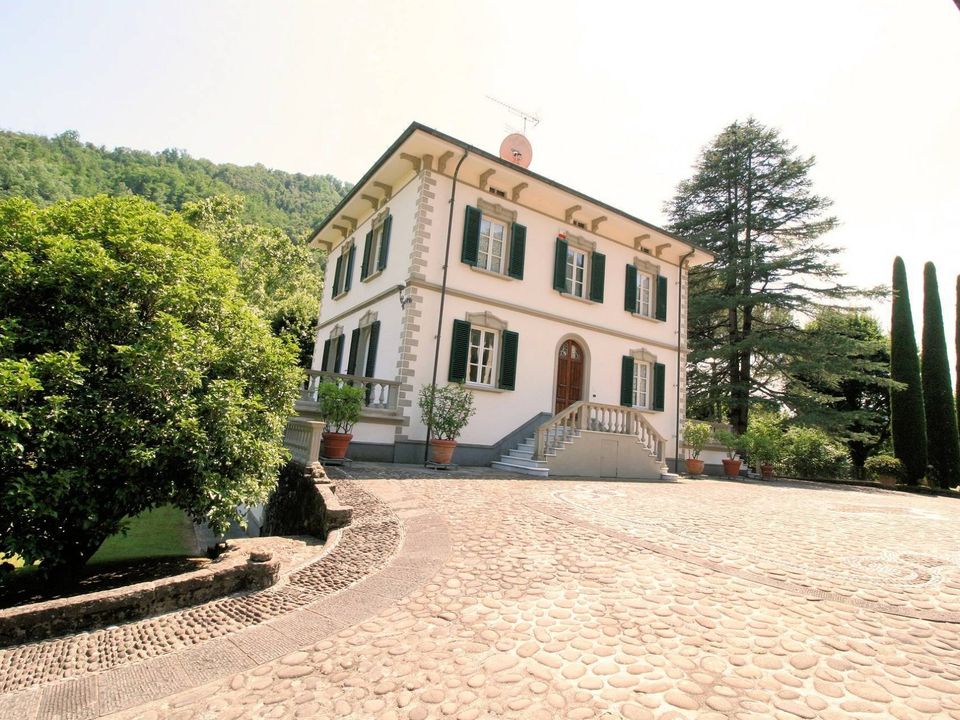 Villa i Bagni di Lucca, Lucca - bilde 2