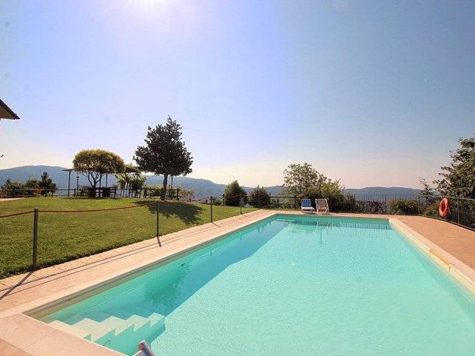 Villa i Pescia, Pistoia - foto 1