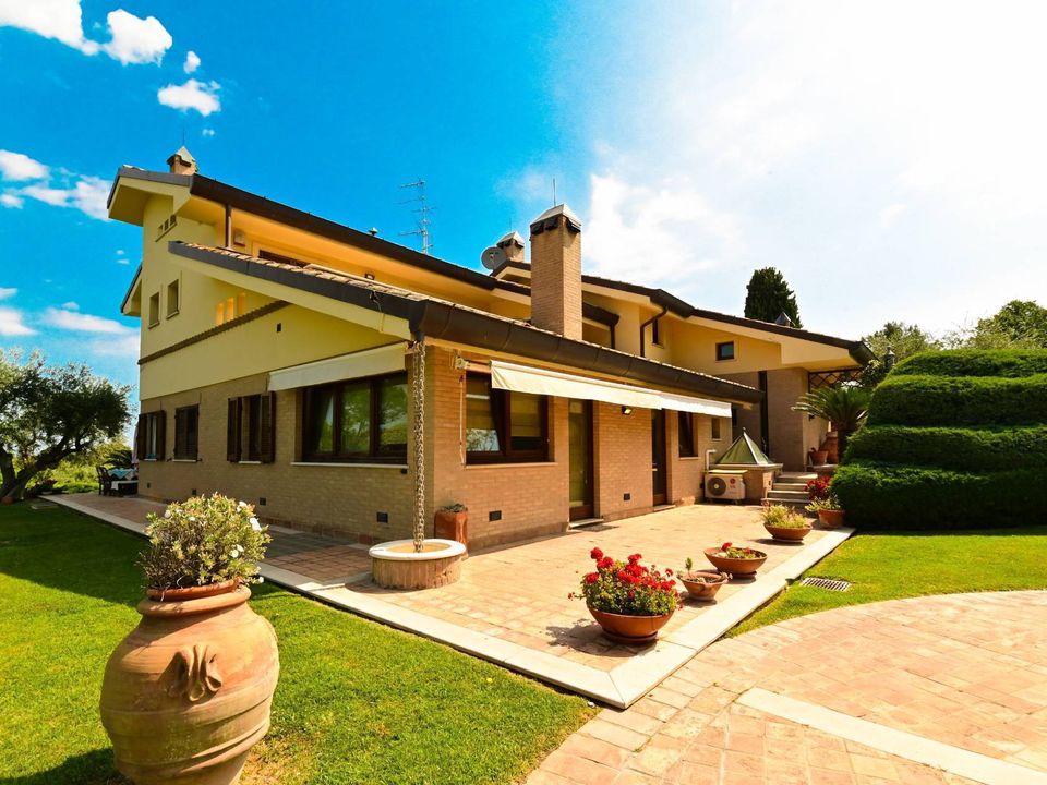 Villa i Civitanova Marche, Macerata - foto 1