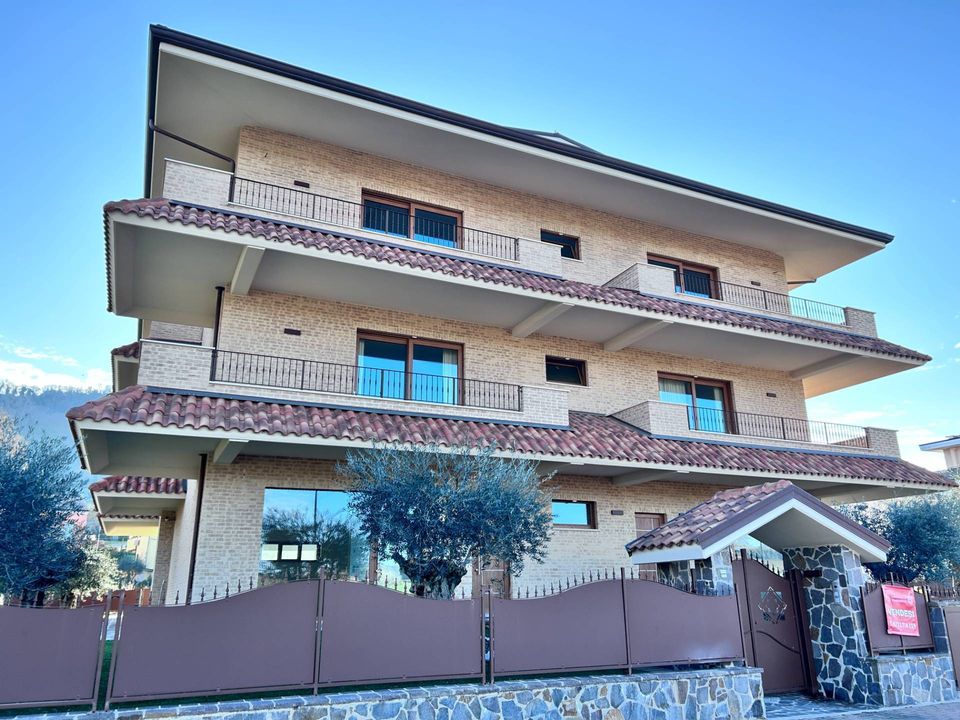 Villa i Sant'Elpidio a Mare, Fermo - foto 1