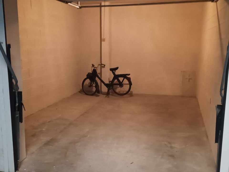 Parkeringsplads i Collegno, Turin - foto 5