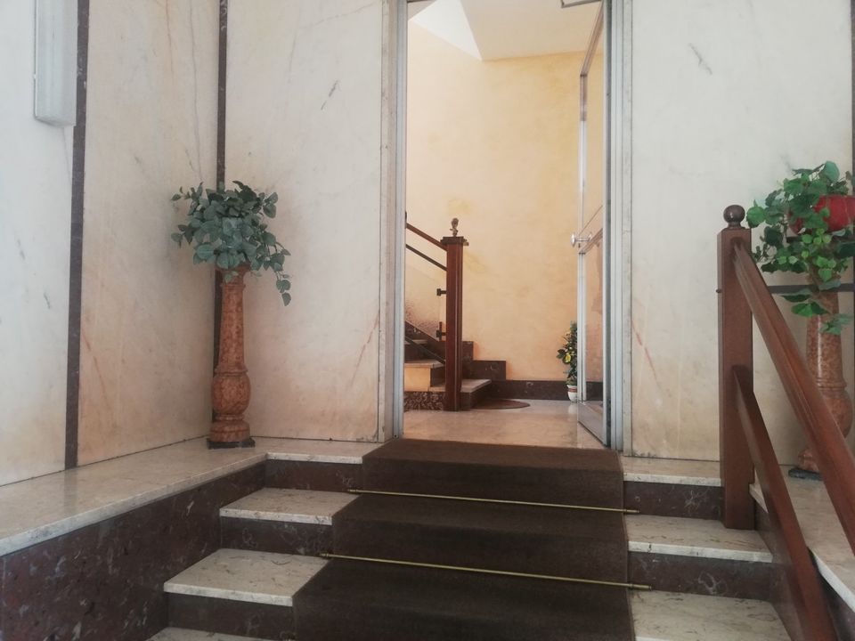 Parkeringsplass i Moncalieri, Turin - bilde 4