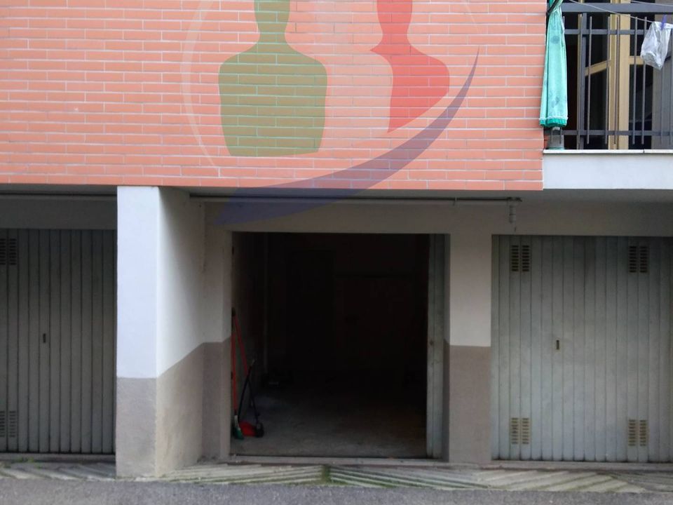 Parkeringsplass i Moncalieri, Turin - bilde 4