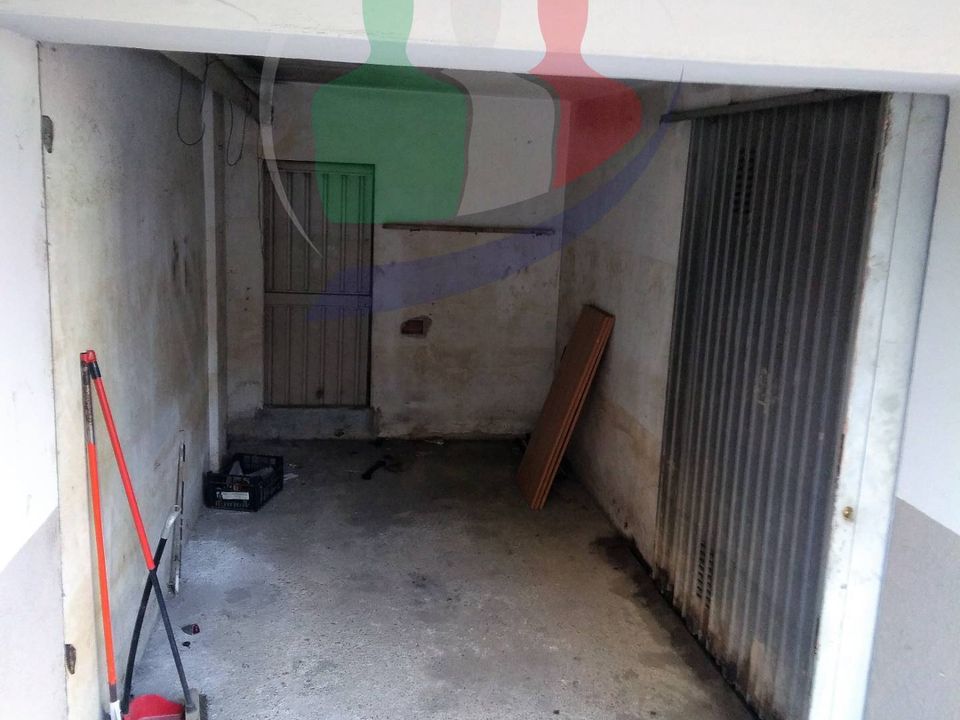 Parkeringsplass i Moncalieri, Turin - bilde 5