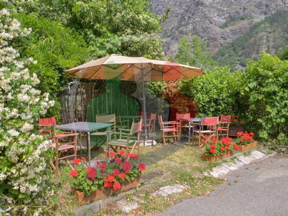 Erhvervsejendom i Aosta, Aosta Valley - foto 5