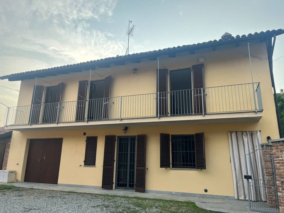 Casa de campo en Cocconato, Asti - foto 1