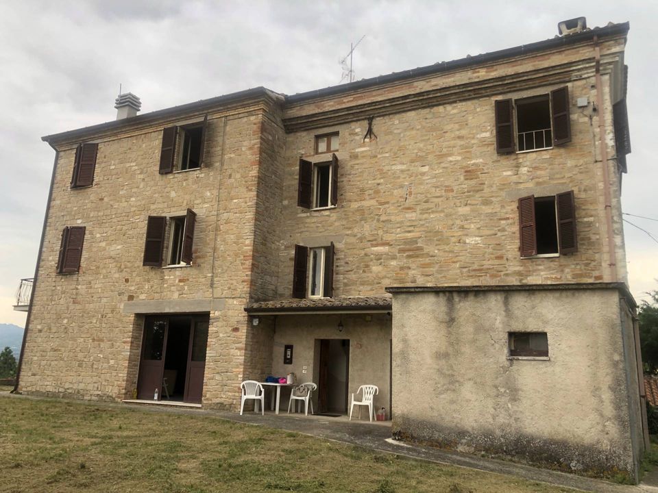 Villa a Montelparo, Fermo - foto 1