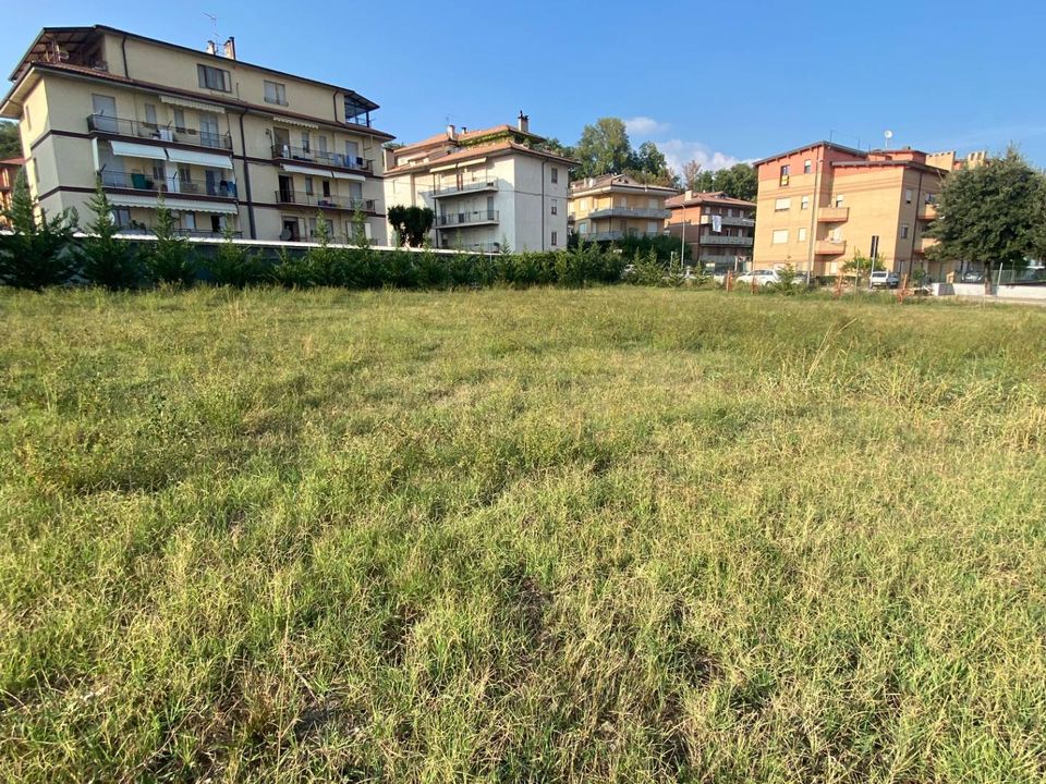 Helårsgrund i Montegiorgio, Fermo - foto 1