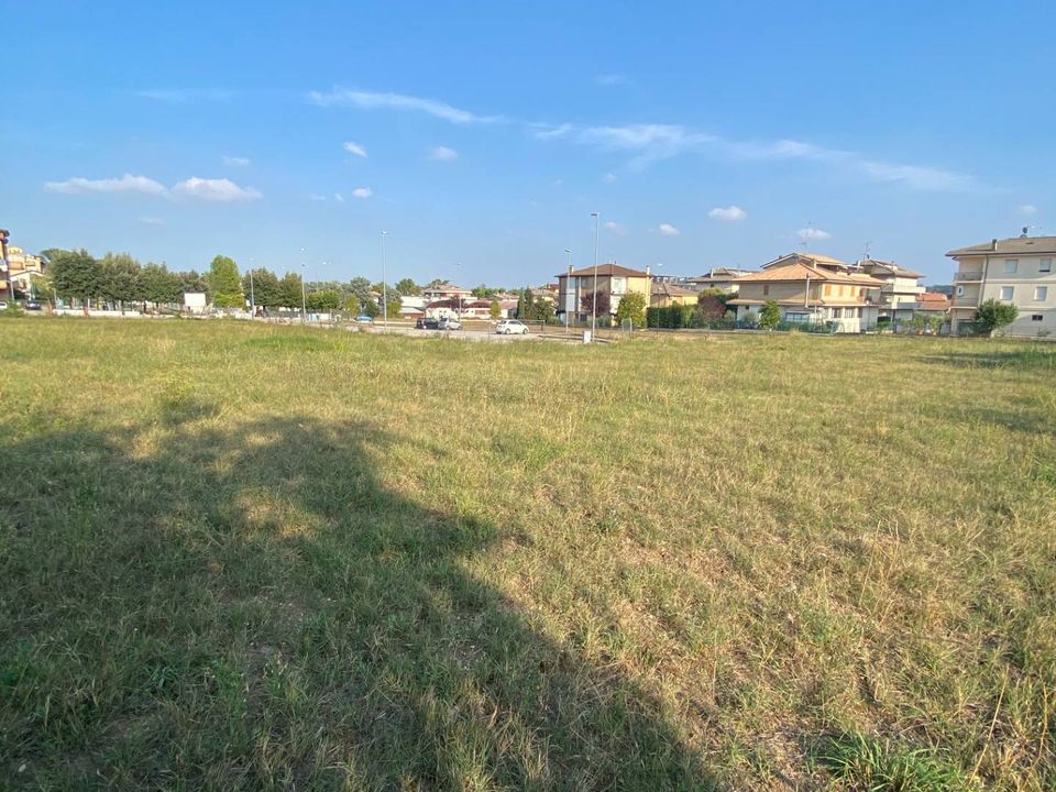 Helårsgrund i Montegiorgio, Fermo - foto 3