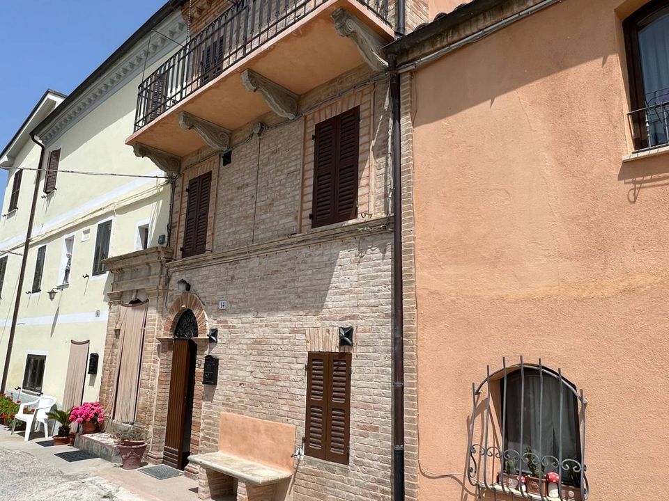 Villa in Falerone, Fermo - photo 4