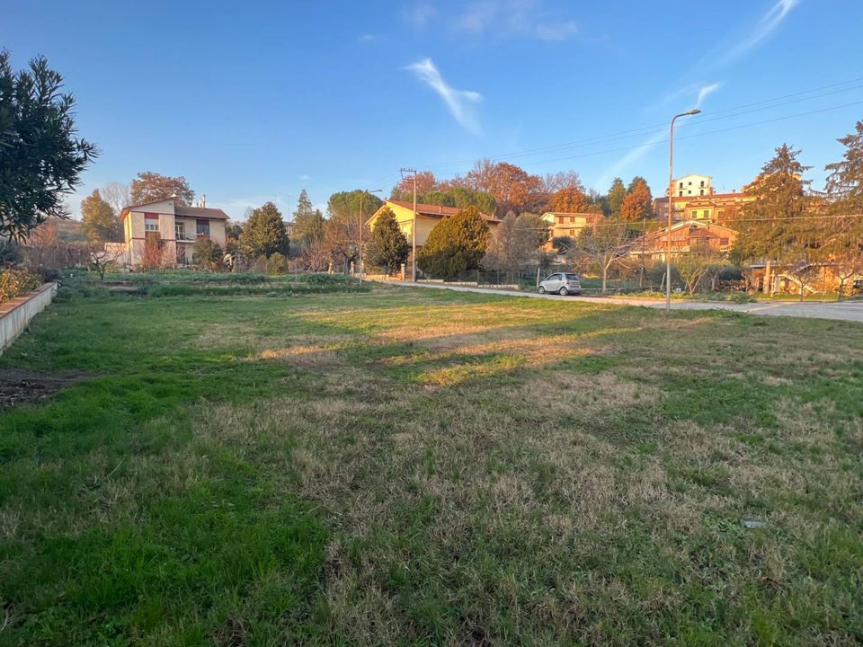 Helårsgrund i Montegiorgio, Fermo - foto 1