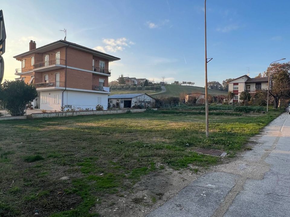 Helårsgrund i Montegiorgio, Fermo - foto 4