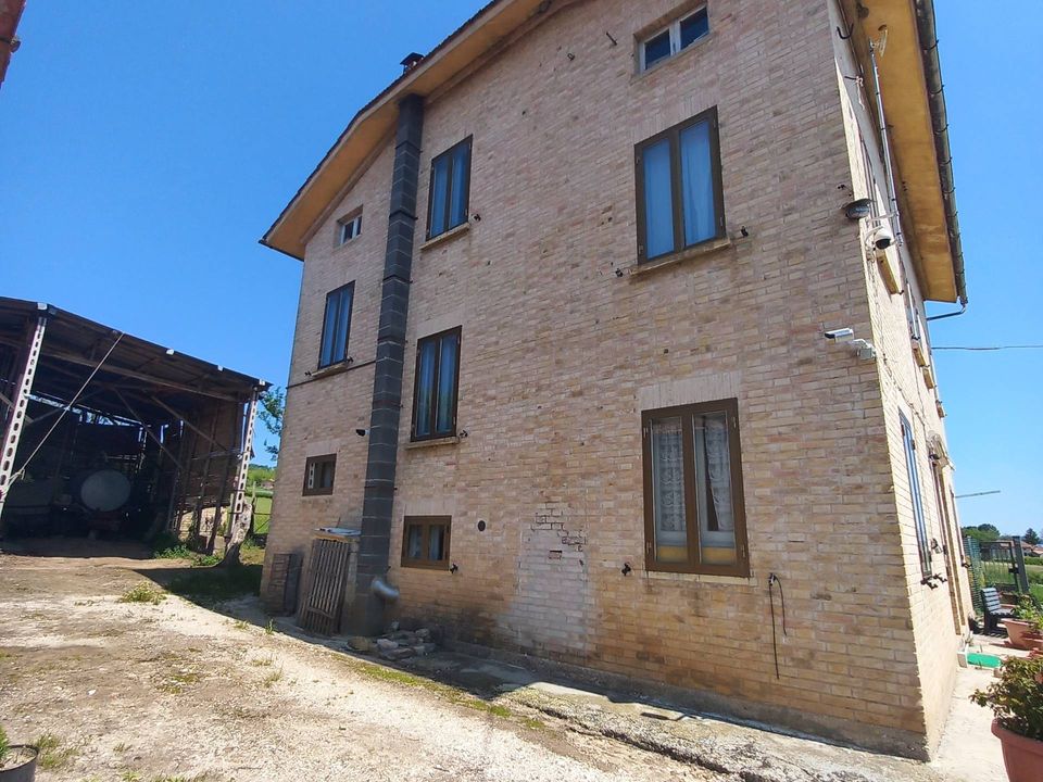 Villa i Falerone, Fermo - foto 1