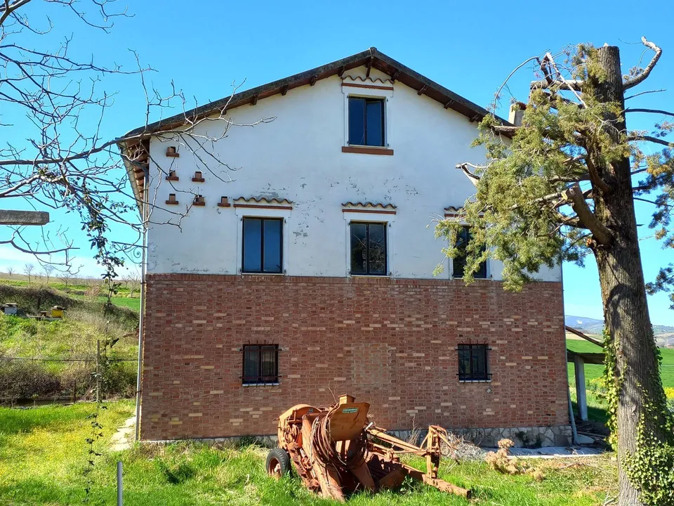 Villa en Santa Vittoria in Matenano, Fermo - foto 2