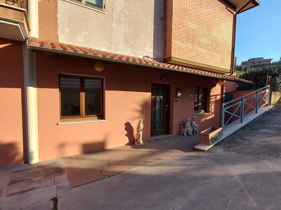 Lejlighed i Montegiorgio, Fermo - foto 3