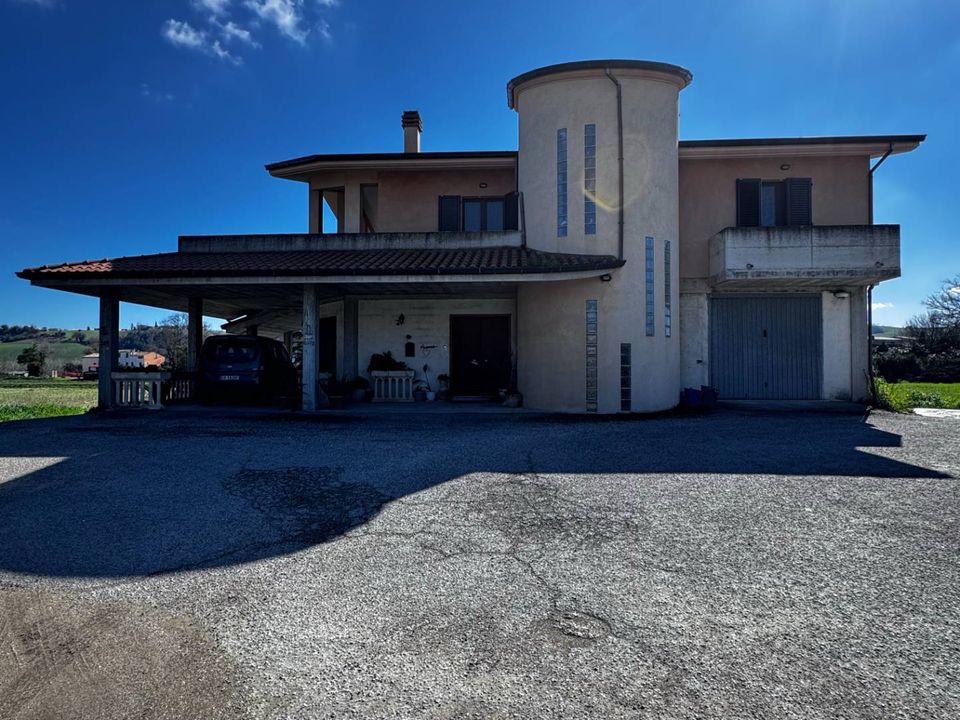 Villa i Montegiorgio, Fermo - foto 2