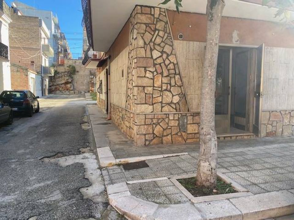 Erhvervsejendom i San Nicandro Garganico, Foggia - foto 2