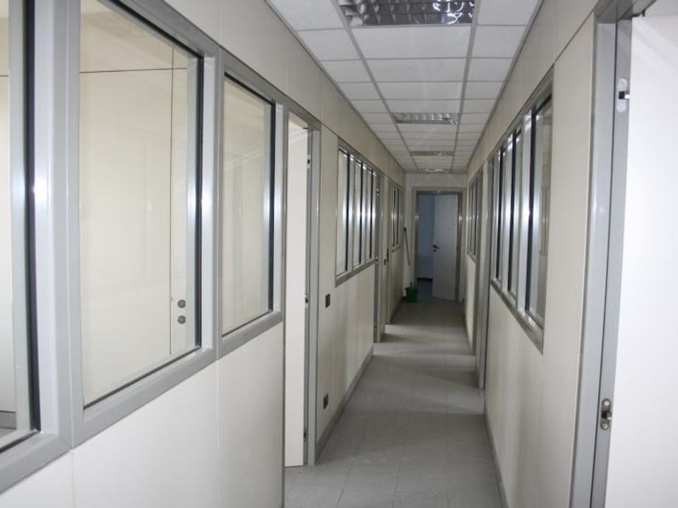 L'establiment comercial a Caponago, Monza and Brianza - foto 3