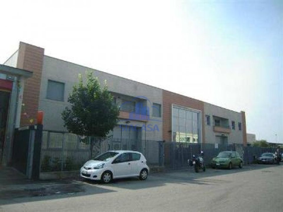 Erhvervsejendom i Concorezzo, Monza and Brianza - foto 2