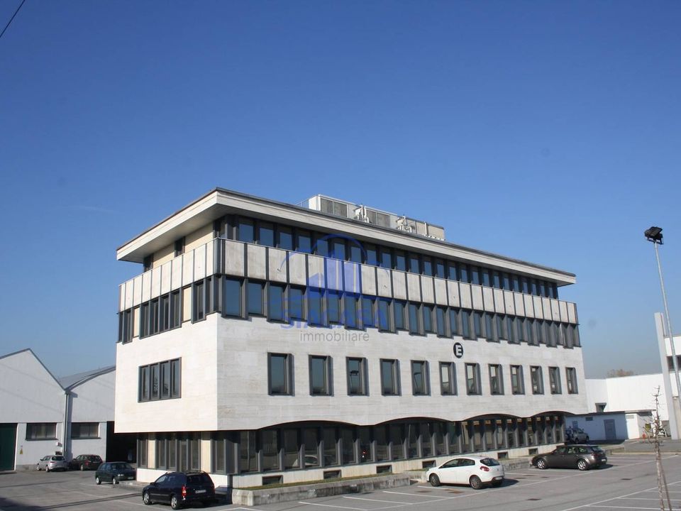 L'establiment comercial a Caponago, Monza and Brianza - foto 2