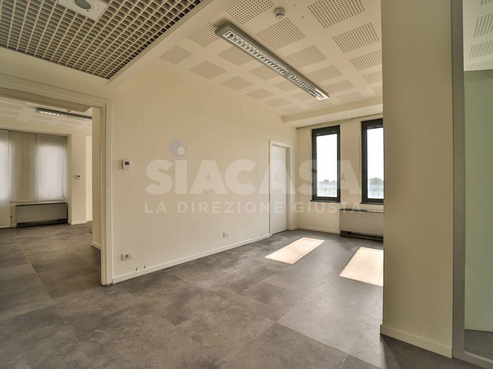 Erhvervsejendom i Vimercate, Monza and Brianza - foto 4