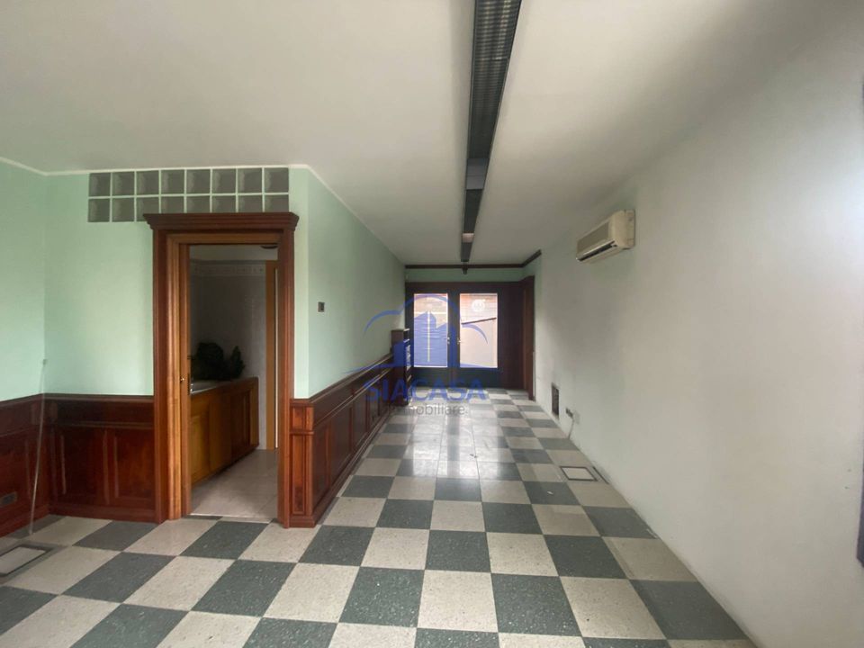 Erhvervsejendom i Cavenago di Brianza, Monza and Brianza - foto 4