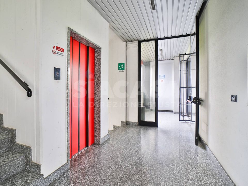 Erhvervsejendom i Inzago, Milan - foto 5