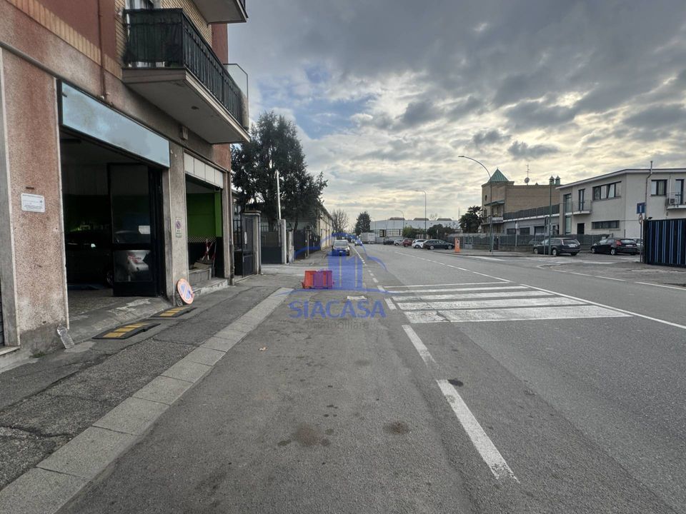 Erhvervsejendom i Cologno Monzese, Milan - foto 4