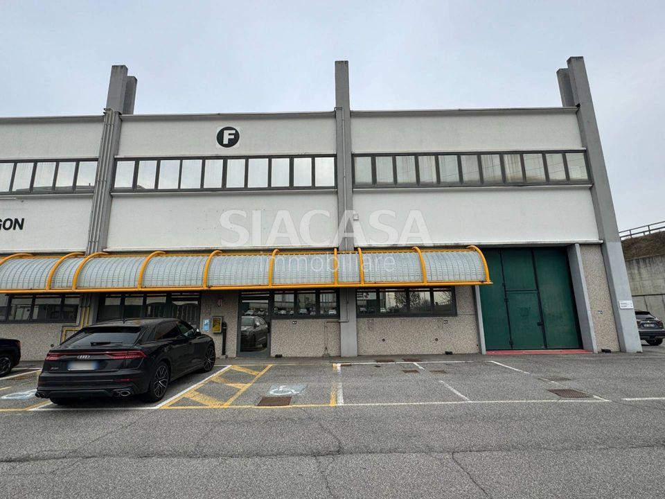 L'establiment comercial a Caponago, Monza and Brianza - foto 1