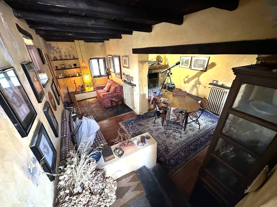 Landejendom i Castelvecchio di Rocca Barbena, Savona - foto 1