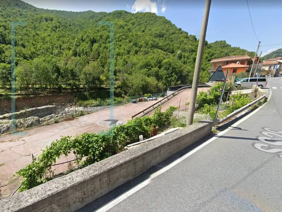 Erhvervsejendom i Pieve di Teco, Imperia - foto 1