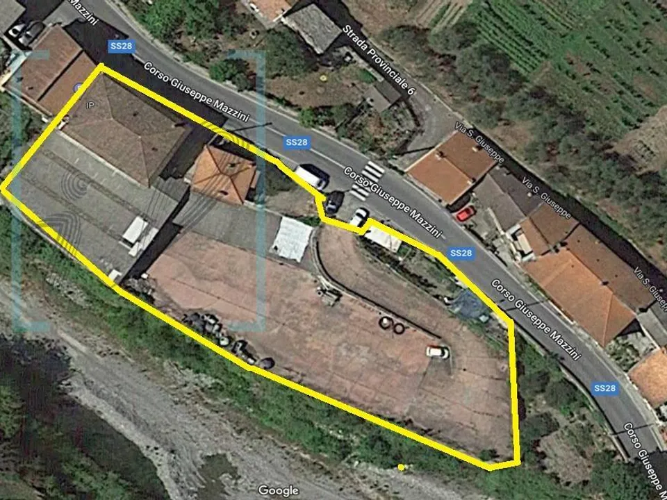 Erhvervsejendom i Pieve di Teco, Imperia - foto 2