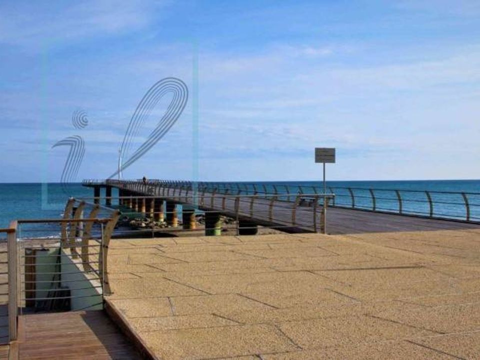 Erhvervsejendom i Ceriale, Savona - foto 5