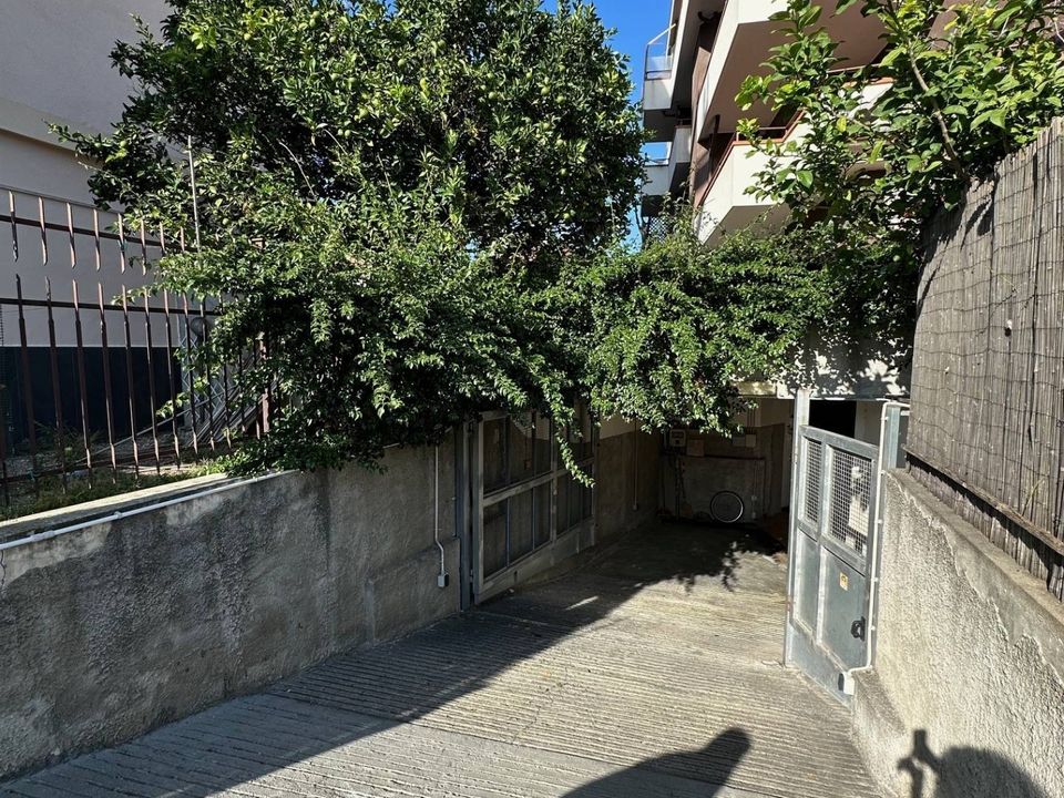 Parkeringsplads i Albenga, Savona - foto 3