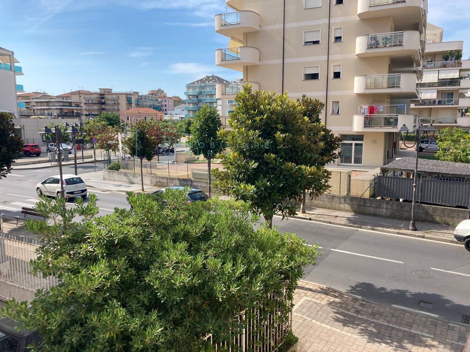 Parkeringsplads i Albenga, Savona - foto 1