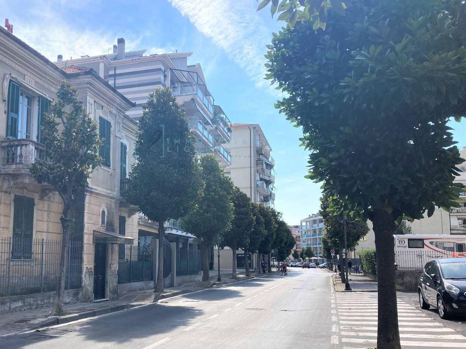 Parkeringsplads i Albenga, Savona - foto 4