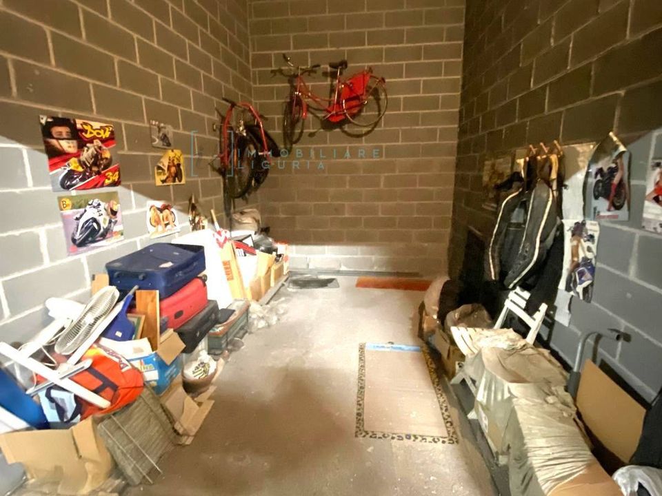Parkeringsplads i Albenga, Savona - foto 5