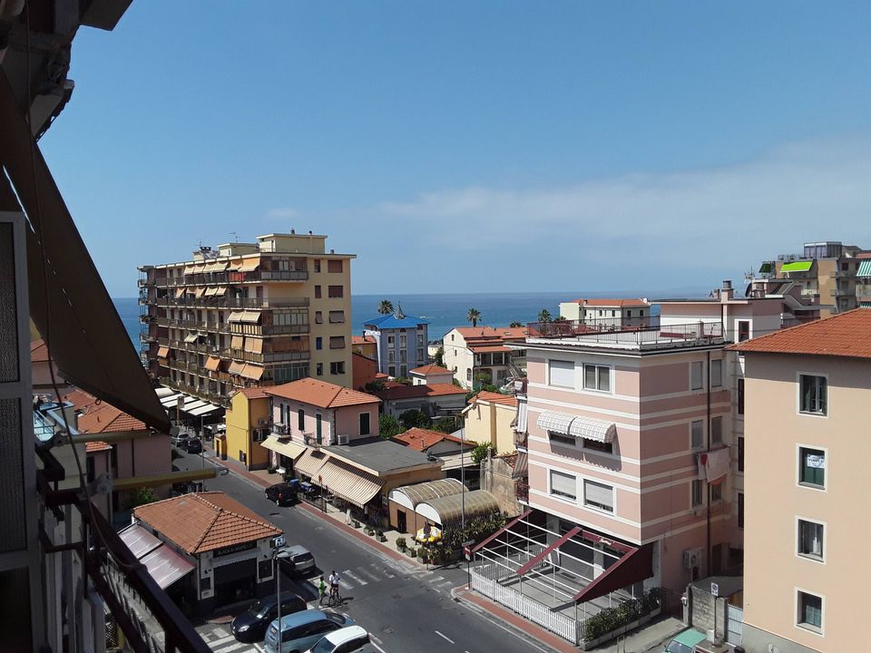 Lejlighed i Ventimiglia, Imperia - foto 1