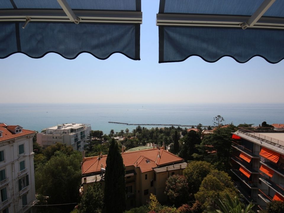 Lejlighed i Sanremo, Imperia - foto 1
