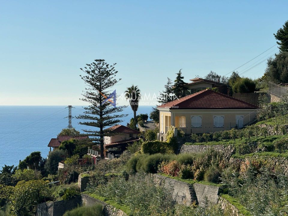 Villa i Ospedaletti, Imperia - foto 2