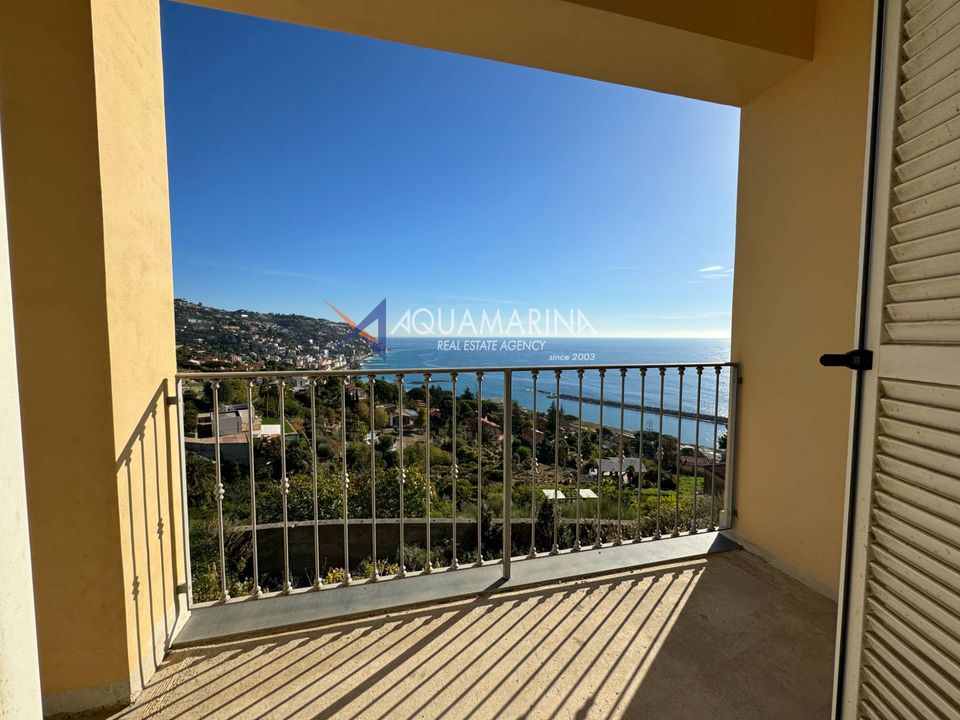 Villa i Ospedaletti, Imperia - foto 3