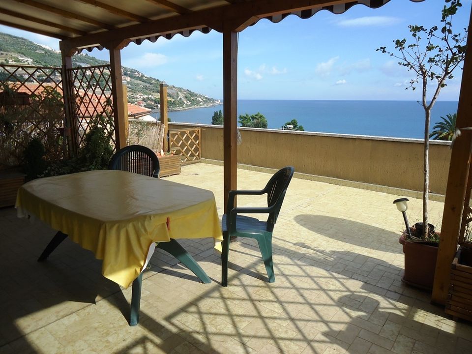 Lejlighed i Santo Stefano Al Mare, Imperia - foto 3