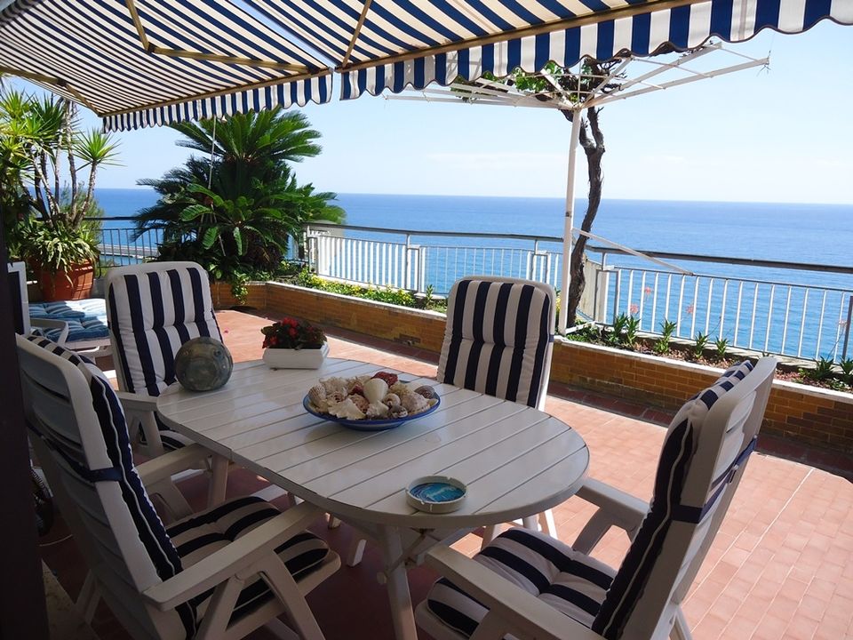 Lejlighed i Ventimiglia, Imperia - foto 1