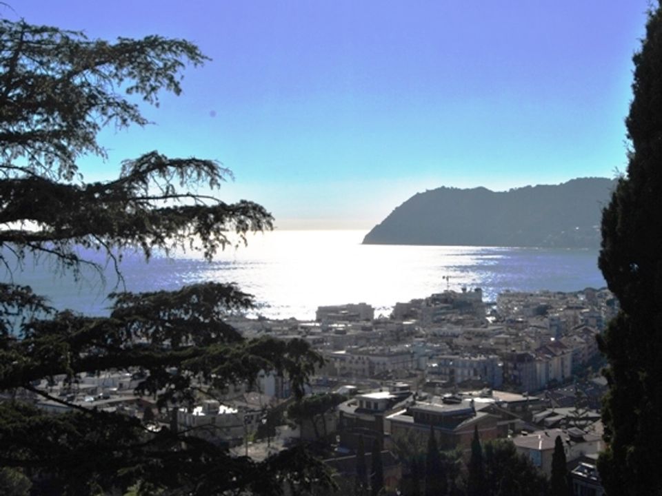Villa i Alassio, Savona - foto 1