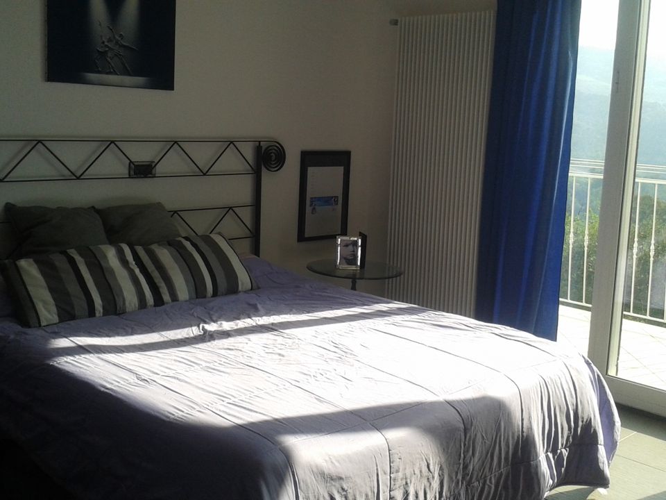 Villa in San Bartolomeo al Mare, Imperia - photo 5